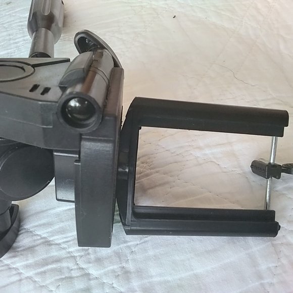 Smartphone camera holder handle with built-in level - Picture 5 of 5